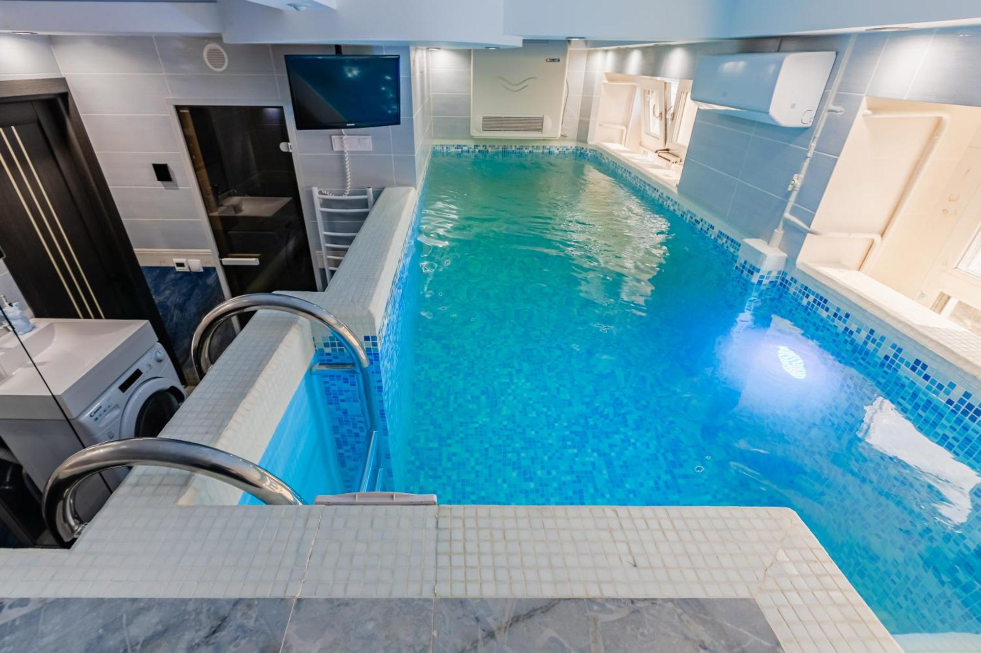 Luxury Apartment With Pool And Hammam キエフ エクステリア 写真