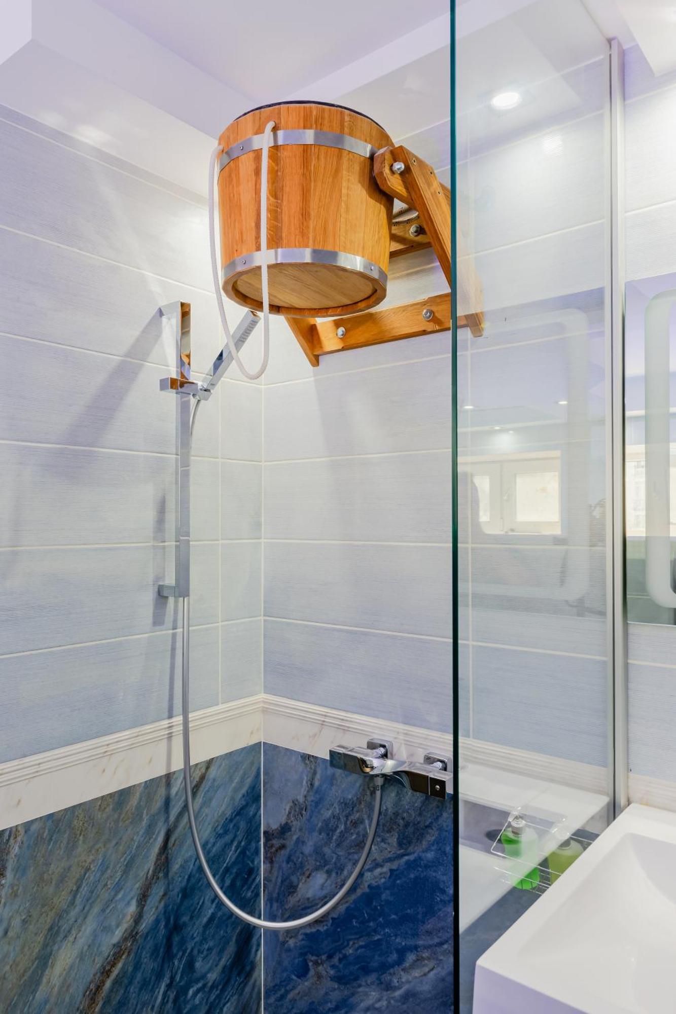 Luxury Apartment With Pool And Hammam キエフ エクステリア 写真